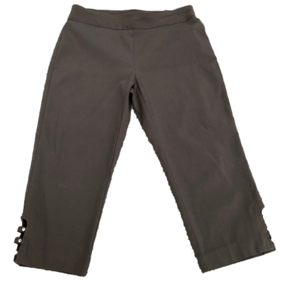 JM Collection Pull-On Capri Embellished Petite
